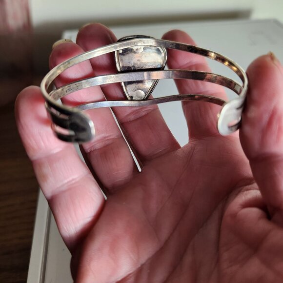 Navajo Old Pawn Sterling Silver Cuff Bracelet With Turquoise Stone - Picture 4 of 4